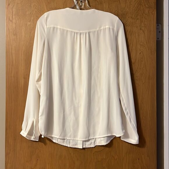 Lauren Conrad Sheer Blouse with Lace Decoration - Picture 2 of 9